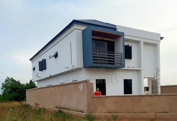4bdrm House in E A Properties, Malejor for sale · Photo 2