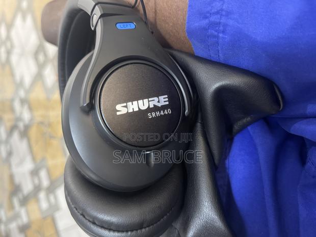 Shure Srh440 Studio Headphone · Photo 3