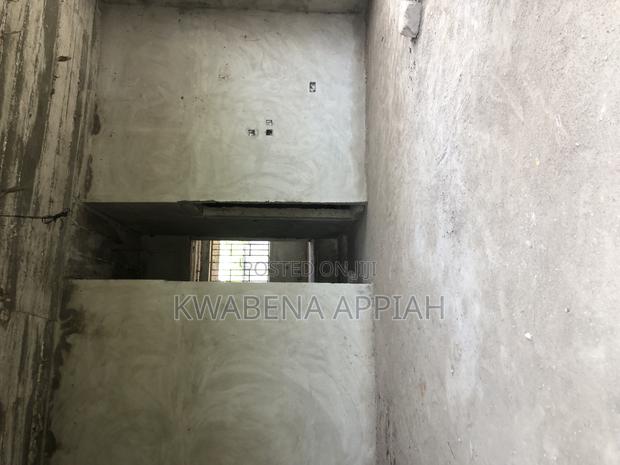 5bdrm Duplex in Mark Estate At, Kumasi Metropolitan for sale · Photo 6