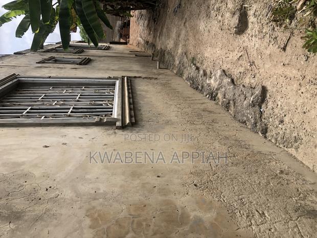 5bdrm Duplex in Mark Estate At, Kumasi Metropolitan for sale · Photo 5