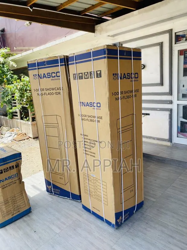 Energy Efficient Nasco Nasfl360-1dr 1 Door Display Fridge. · Photo 1