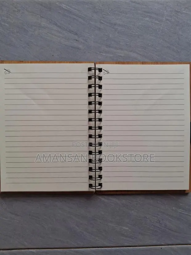 A5 Notebook With Light Brown Wooden Cover (Medium) · Photo 4