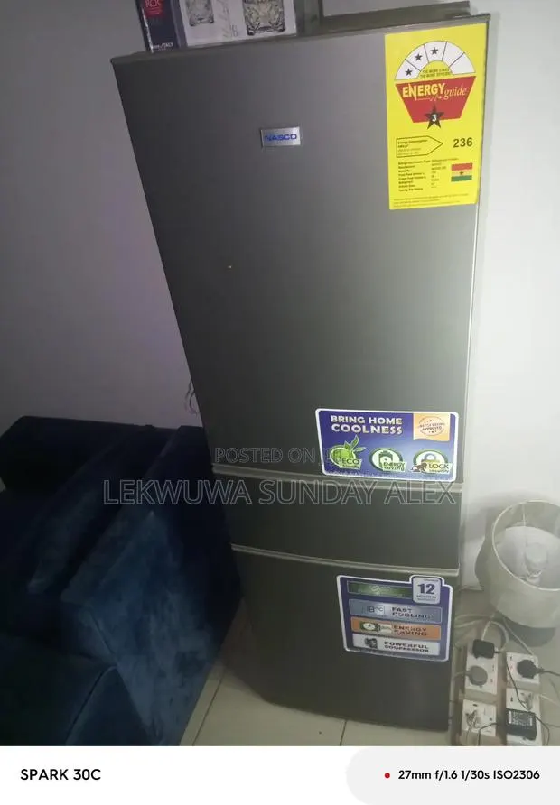 Nasco Fridge · Photo 1