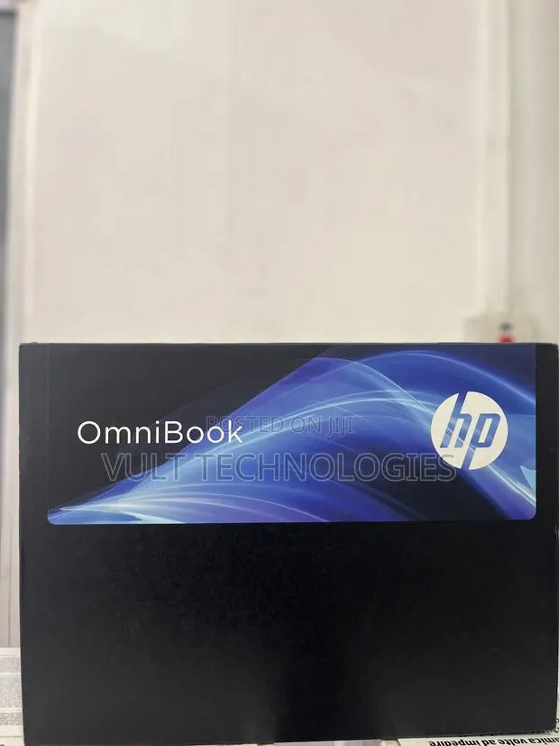 New Laptop HP OmniBook Ultra Flip 14" 32GB Intel Core Ultra 9 SSD 2T · Photo 1