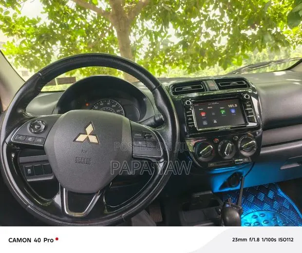 Mitsubishi Mirage ES 2018 Blue · Photo 1