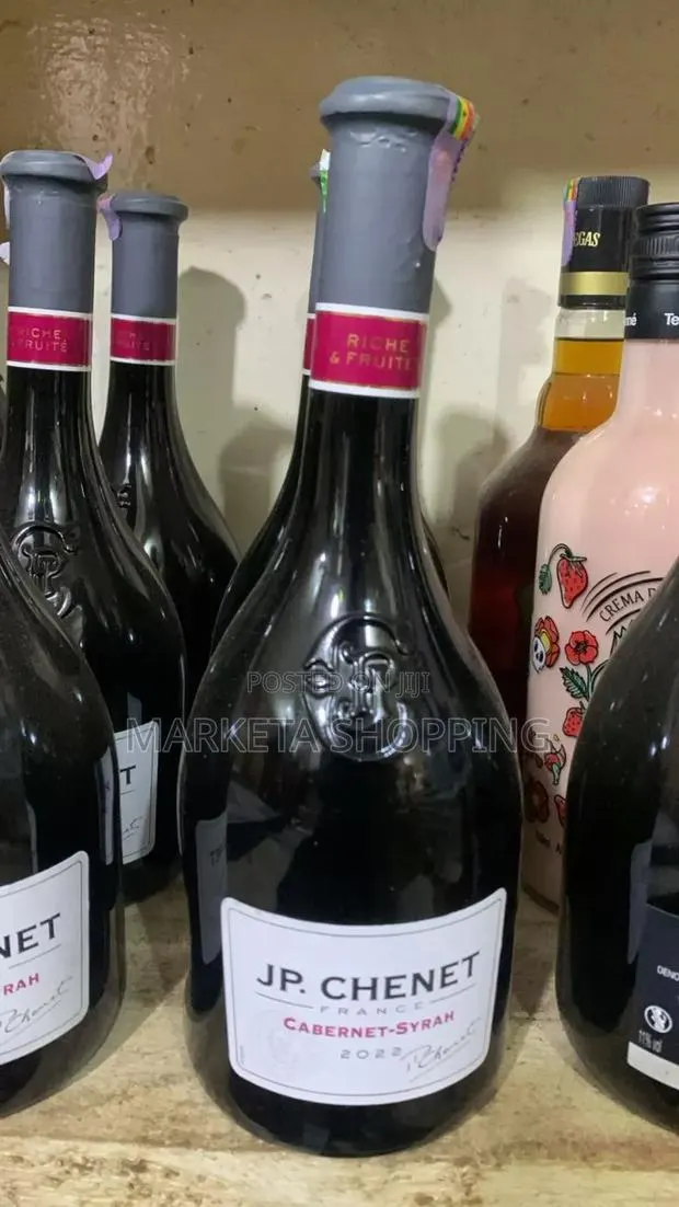 Jp Chenet Cabernet Syrah 750ml · Photo 1
