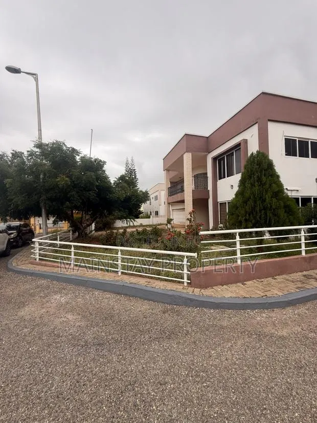 4bdrm House in Mainstay Estates, Cantonments for rent · Photo 1