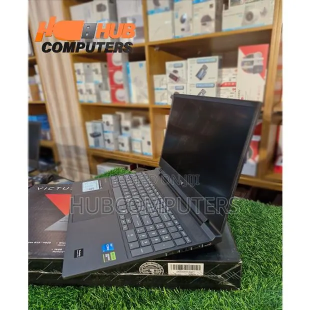 New Laptop HP 15 16GB Intel Core i5 SSD 512GB · Photo 1