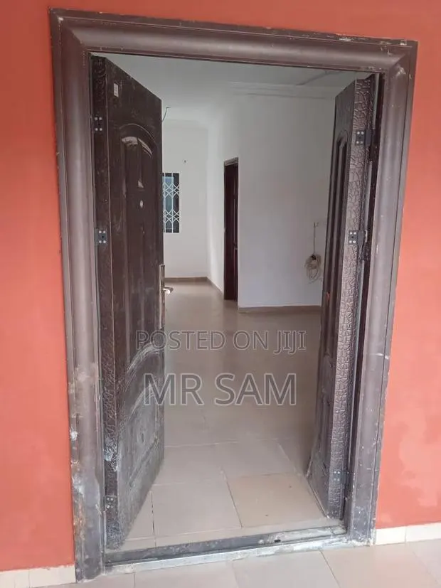 2bdrm Apartment in Ablekuma Odumase, Olebu for rent · Photo 1