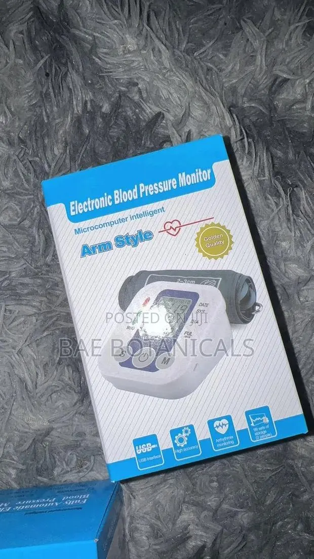 Automatic Bp Monitoring Machine · Photo 1