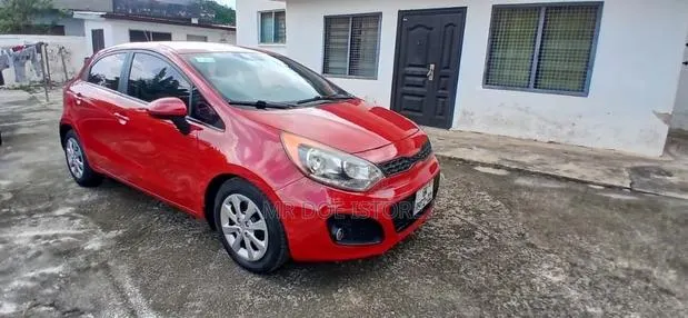Kia Rio LX 4dr Hatchback (1.6L 4cyl 6A) 2014 Red · Photo 1