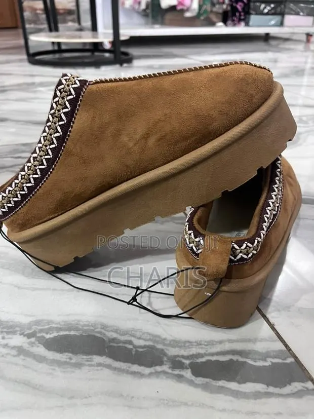 Stylish Platform Loafers – Black Brown · Photo 1
