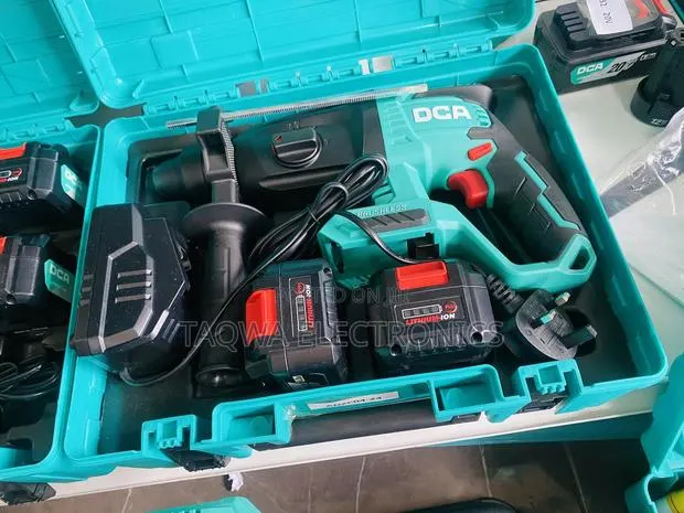 DCA Cordless and Brushless Driver · Photo 1
