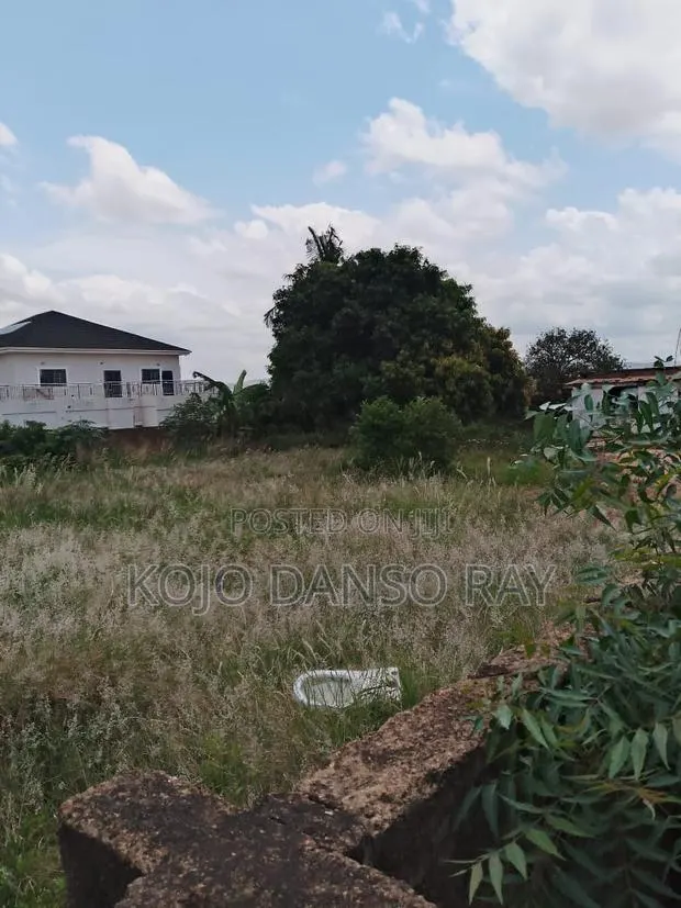 Land for Sale · Photo 1