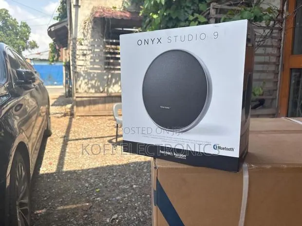 Harman Kardon Onyx Studio 9 Elegant Sound Power · Photo 1
