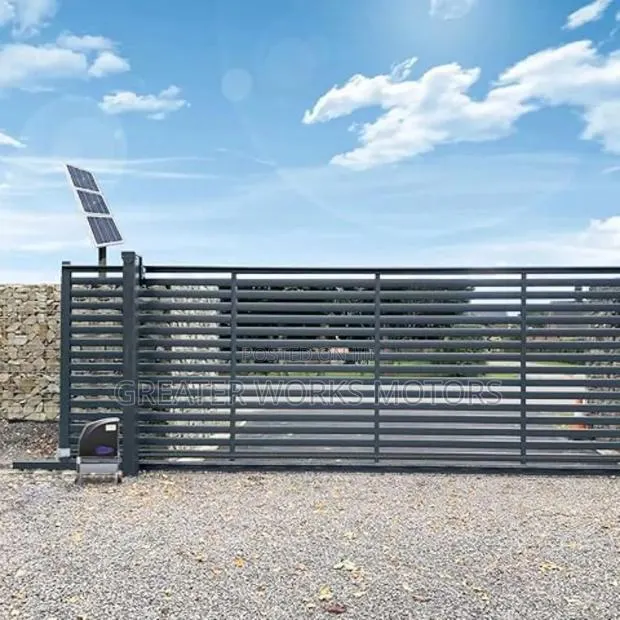 Automatic Metal Gate · Photo 1