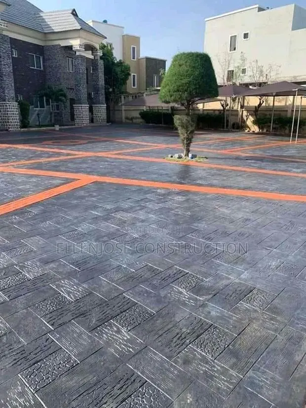 Stamped Concrete Floor · Photo 1