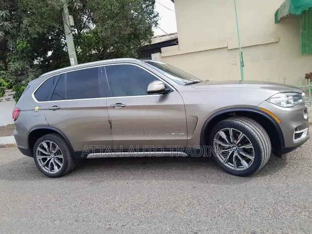 BMW X5 2015 Brown · Photo 1