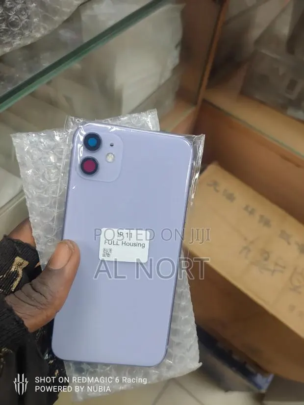 iPhone 11 Rear Housing Frame With Wireless Charging Flex · Photo 1