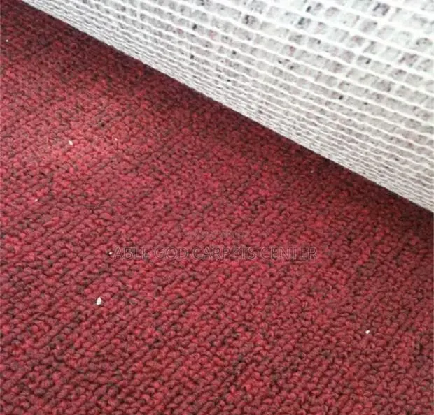 Industrial Wine Woolen Carpets · Photo 1