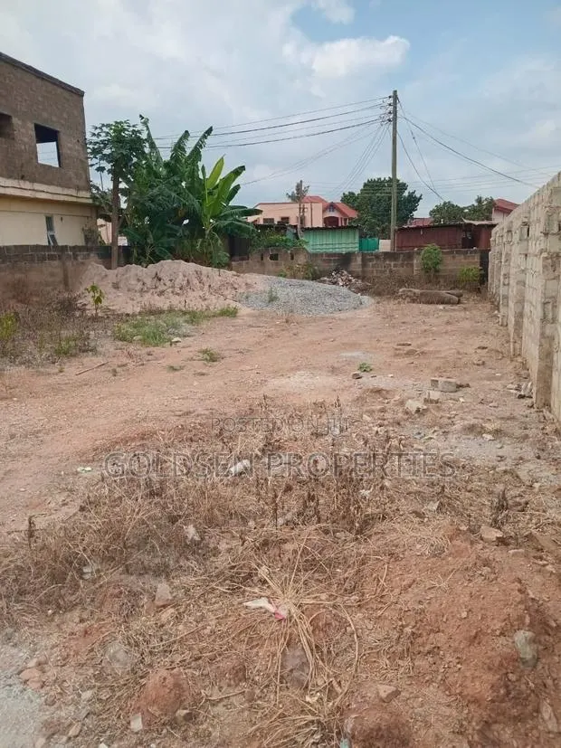 Half Plot for Sale · Photo 1