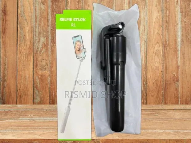R1 Portable Smartphone Stick · Photo 1