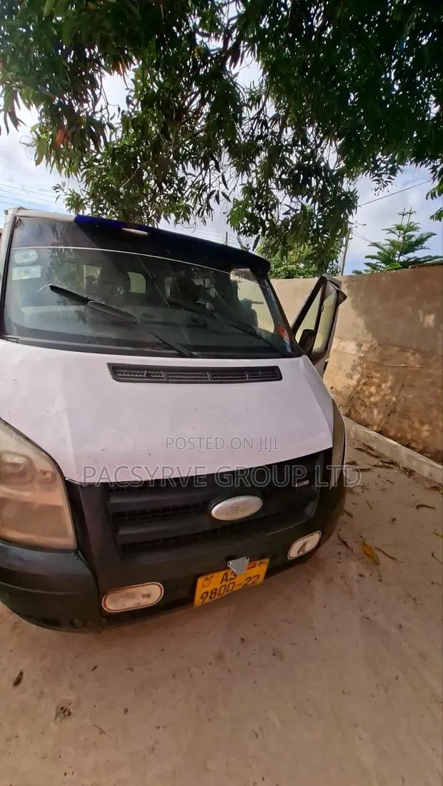 Ford Transit 2007 White · Photo 3