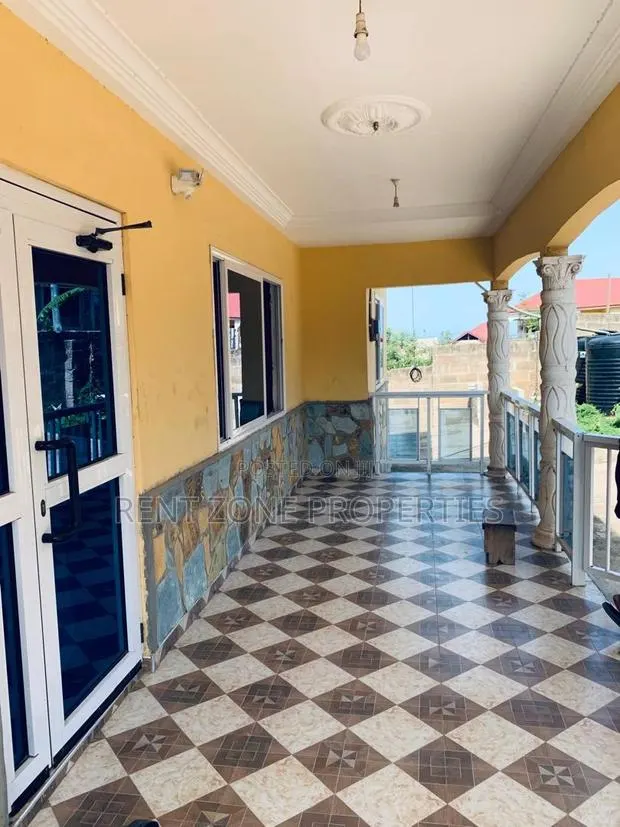 4bdrm House in Rent Zone Properties, Bortiano for rent · Photo 1