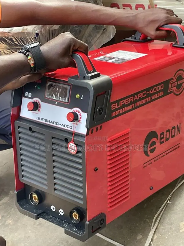 Edon Inverter Superarc 4000 3phase · Photo 1