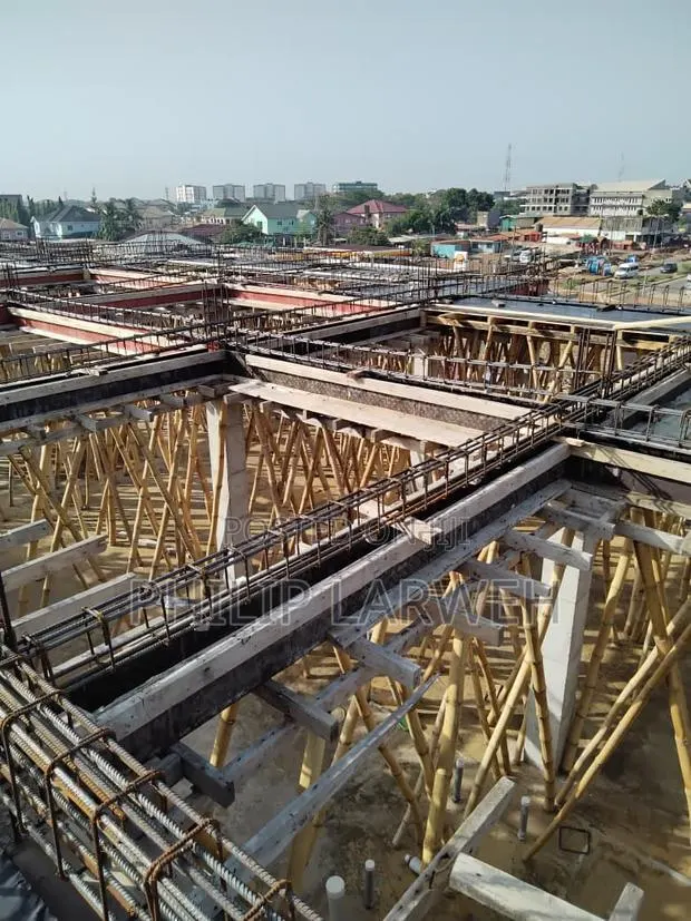 Floor Decking Formwork Materials for Hire – Plywood, Wawa, Props · Photo 1