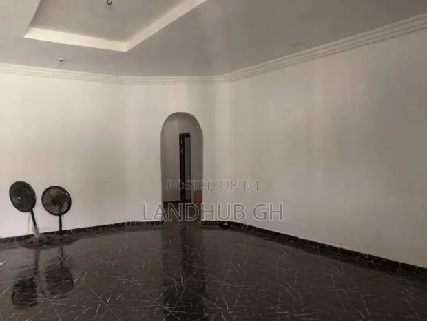 2bdrm House in Community 25 for sale · Photo 1