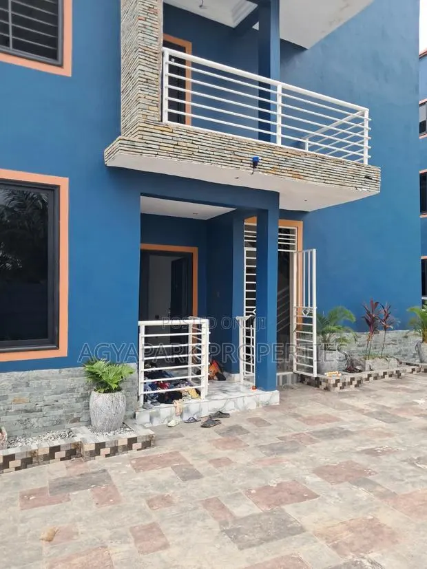 3bdrm Apartment in Cocobod, Amasaman for rent · Photo 1