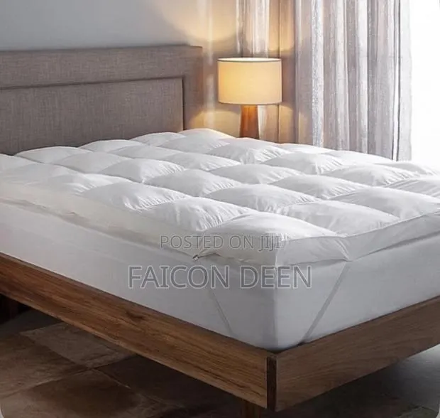 Heavy Luxury Mattress Topper Perfect for Hotels ,Air BNB ,Lodges Etc · Photo 1