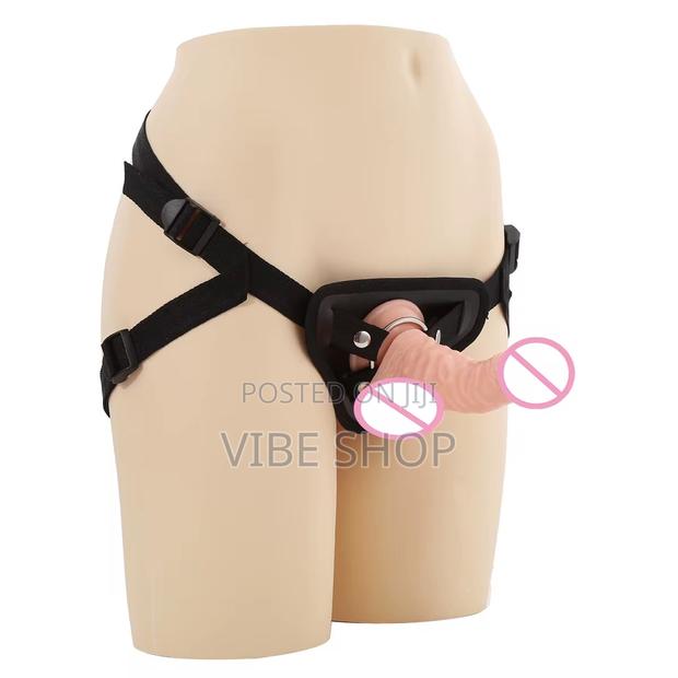 Premium Adjustable Strap-on Harness With Realistic Dildo (6", 7", 9") · Photo 5