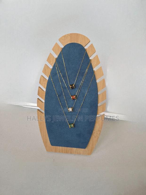 Louis Vitton Inspired Dainty Necklace · Photo 1