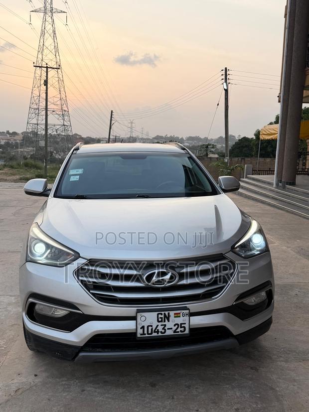 Hyundai Santa Fe 2015 Gray