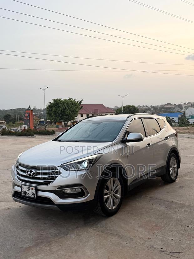 Hyundai Santa Fe 2015 Gray · Photo 6