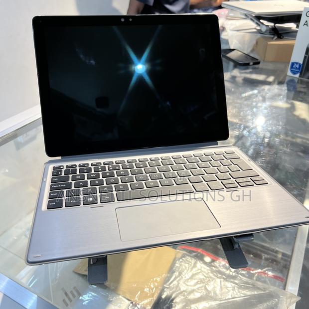 New Laptop Dell Latitude 7200 2-in-1 8GB Intel Core I5 SSD 256GB · Photo 2
