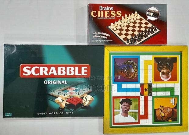 Scrabble + Chess + Ludo · Photo 1