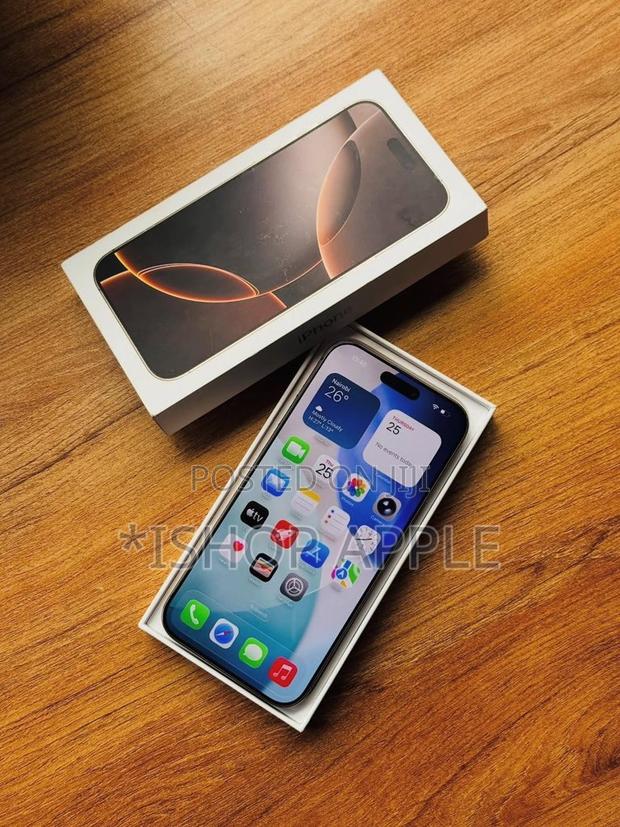 Apple iPhone 16 Pro Max 256 GB · Photo 1