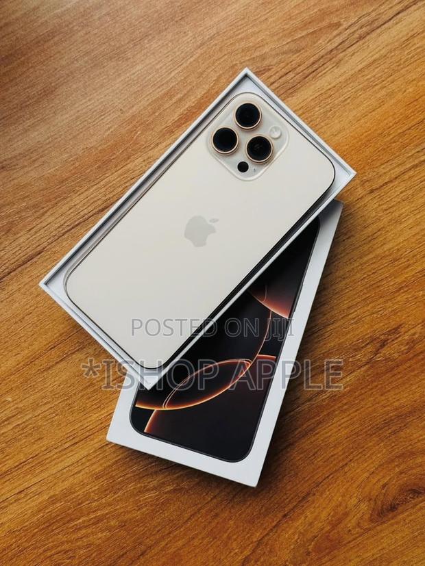 Apple iPhone 16 Pro Max 256 GB · Photo 2