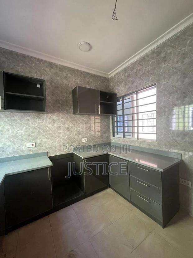 3bdrm House in Spintex for sale · Photo 2