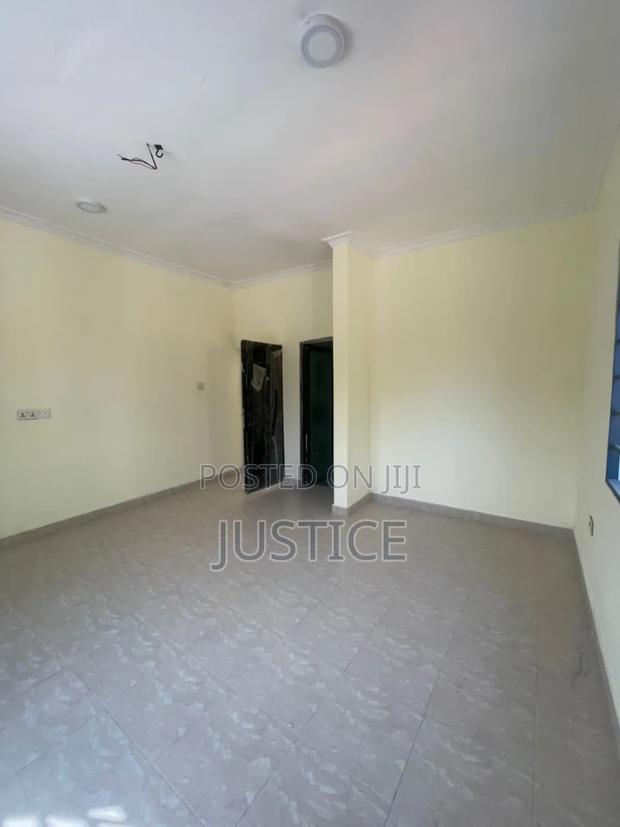 3bdrm House in Spintex for sale · Photo 5