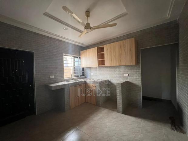 3bdrm House in Amrahia, Oyarifa for sale · Photo 4