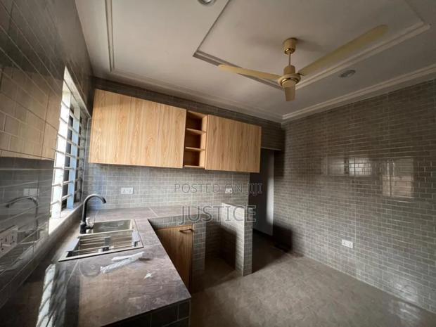 3bdrm House in Amrahia, Oyarifa for sale · Photo 7