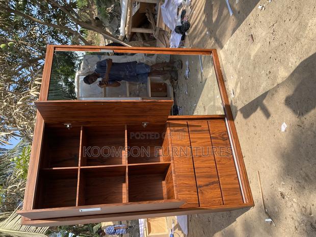 Quality 4in1 Sliding Wardrobe · Photo 1
