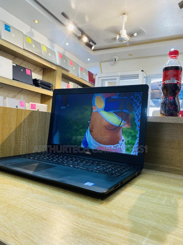 Laptop Dell Latitude 3590 4GB Intel Core I5 SSD 256GB · Photo 3