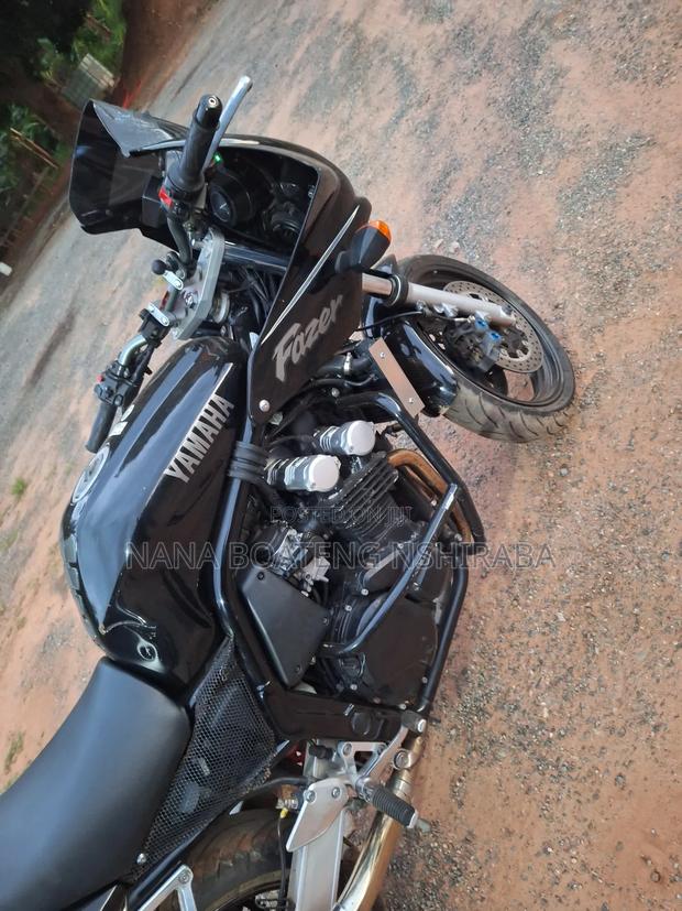 Yamaha FZ 2008 Black · Photo 2
