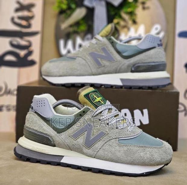 New Balance 574 Legacy "Stone Island Dark Green" · Photo 2