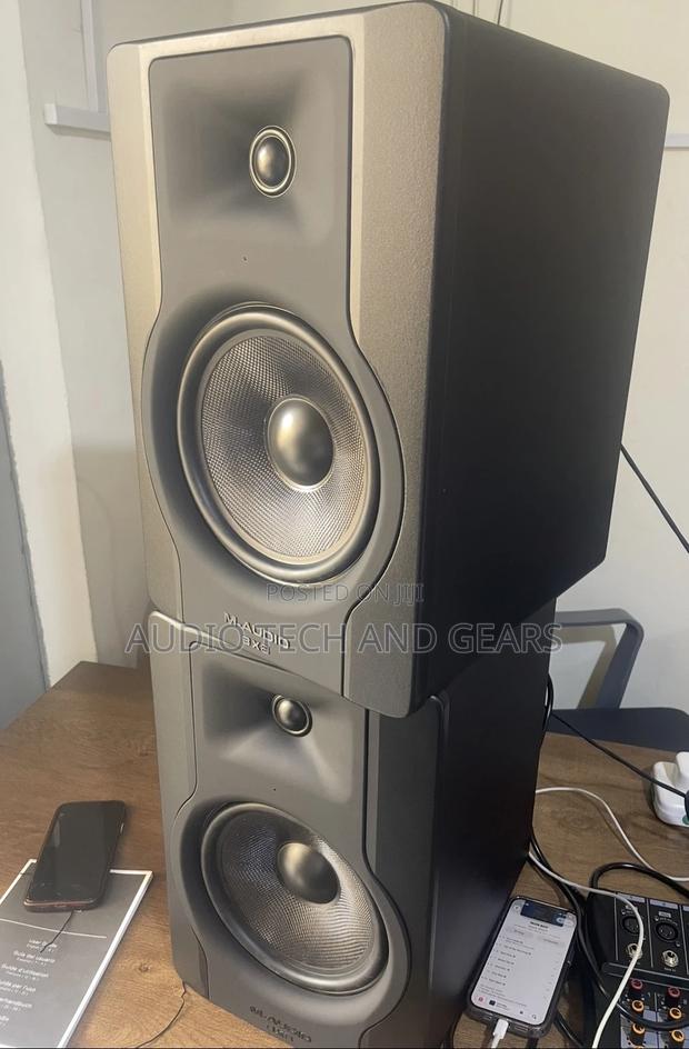 M-Audio Bx8 D3 Studio Monitors · Photo 2
